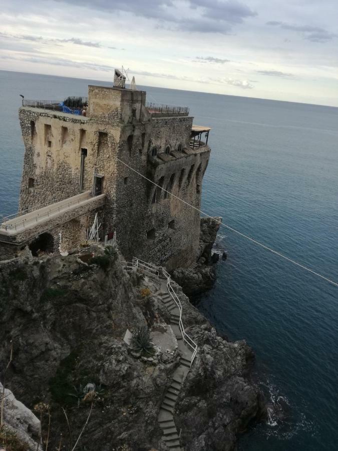 Apartamento La Casa Di Annisa Maiori Exterior foto